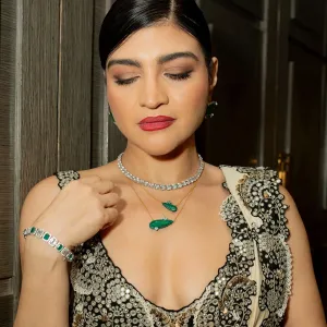 Khushnaz Emerald Layers Necklace