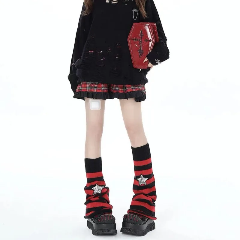 Red And Black Striped Mid Stars Pile Socks